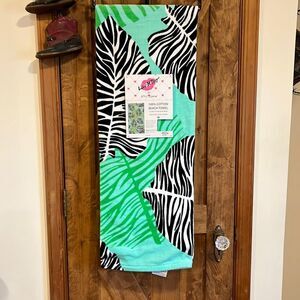 NWT Betsey Johnson beach towel